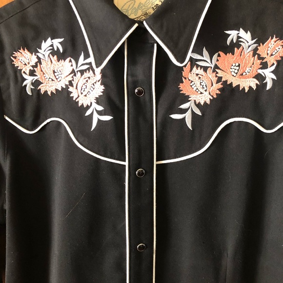 Roper 90’s Vintage Ladies Western Wear Snap Shirt Black Floral Embroidered Sz L - Picture 4 of 5